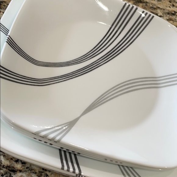 Corelle Salad Plates Set of 2 - Picture 9 of 11